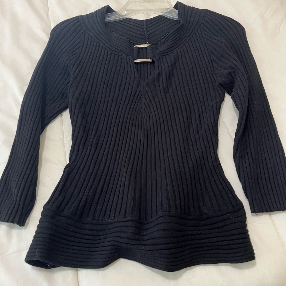 2 Sweaters - image 1